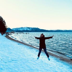 Meet your Posher, Sheila